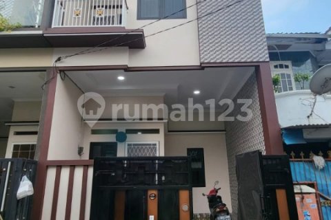 3 bedrooms House in Cipondoh, Tangerang City, Indonesia No. 13363 23