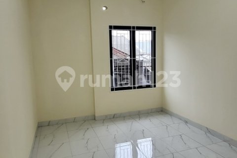 3 bedrooms House in Cipondoh, Tangerang City, Indonesia No. 13363 19