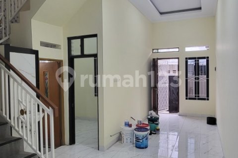3 bedrooms House in Cipondoh, Tangerang City, Indonesia No. 13363