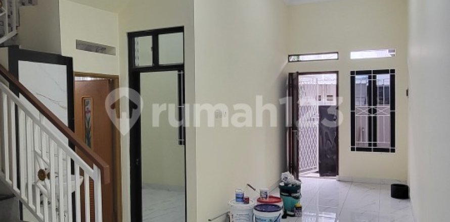 3 bedrooms House in Cipondoh, Tangerang City, Indonesia No. 13363
