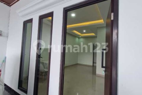 3 bedrooms House in Pinang, Tangerang City, Indonesia No. 13366 16