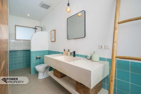 4 bedrooms Villa in Tabanan,  No. 9358 17