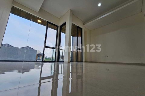 2 bedrooms House in Tangerang, Indonesia No. 13436 8