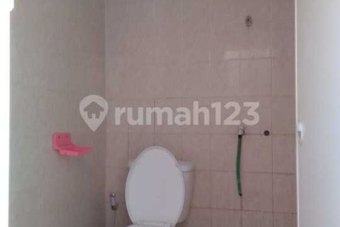4 bedrooms House in Cengkareng, Jakarta, Indonesia No. 13432 10