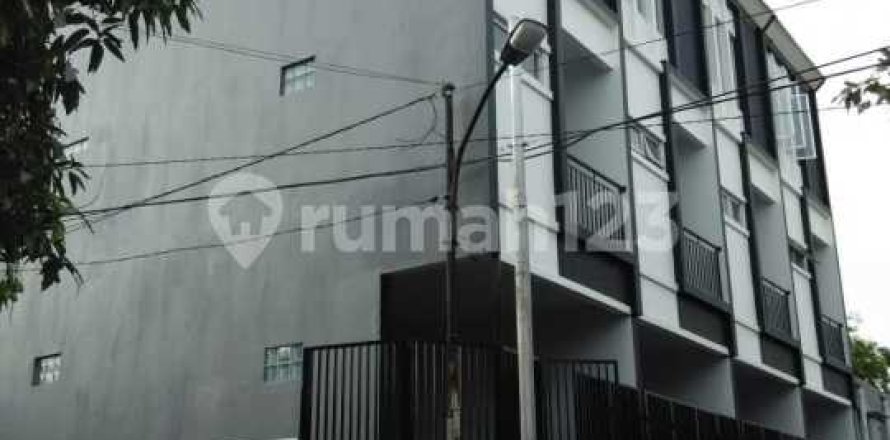4 bedrooms House in Cengkareng, Jakarta, Indonesia No. 13432