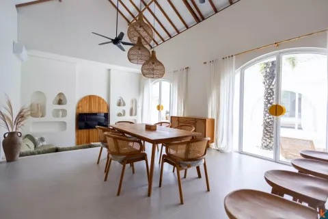 3 bedrooms Villa in Denpasar, Indonesia No. 10780 12