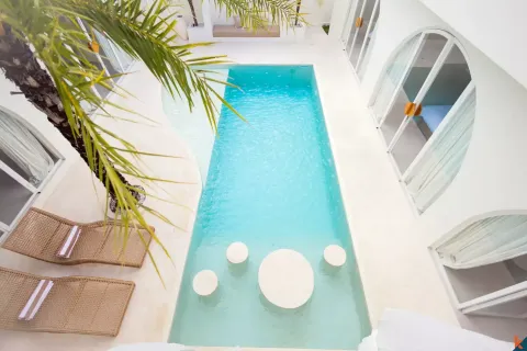 3 bedrooms Villa in Denpasar, Indonesia No. 10780 4