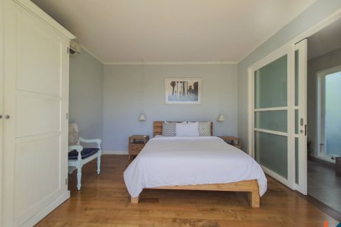3 bedrooms Villa in Tibubeneng, Badung, Indonesia No. 10955 3