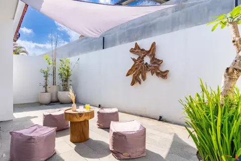 2 bedrooms Villa in Kuta, Badung, Indonesia No. 10729 27