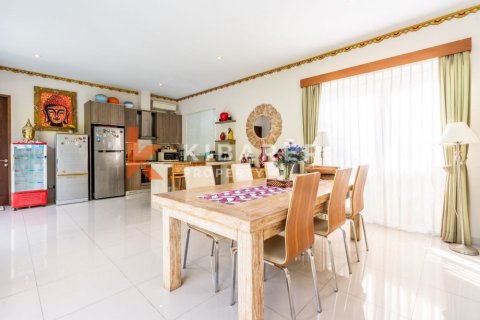 Вилла с 3 спальнями в Seminyak, Бадунг, Индонезия № 13056 8