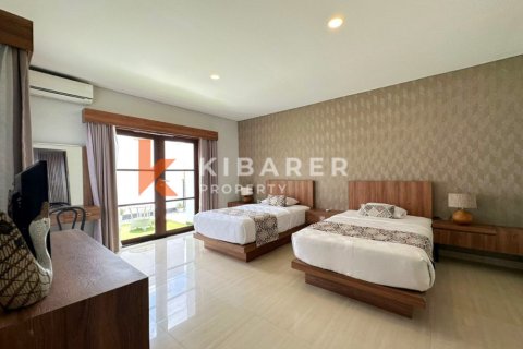 3 bedrooms Villa in Jimbaran, Badung, Indonesia No. 13061 25