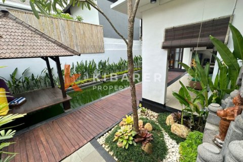 3 bedrooms Villa in Jimbaran, Badung, Indonesia No. 13061 3