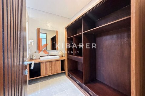 3 bedrooms Villa in Jimbaran, Badung, Indonesia No. 13061 18