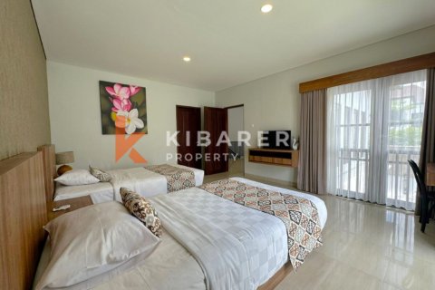 3 bedrooms Villa in Jimbaran, Badung, Indonesia No. 13061 24