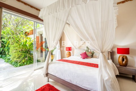 3 bedrooms Villa in Seminyak, Badung, Indonesia No. 13059 25