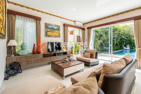 3 bedrooms Villa in Seminyak, Badung, Indonesia No. 13059 7