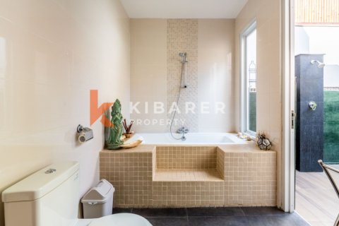 3 bedrooms Villa in Seminyak, Badung, Indonesia No. 13057 27