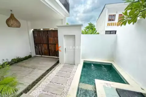 3 bedrooms Villa in Denpasar, Indonesia No. 12893 5