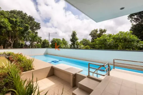 6 bedrooms Villa in Pecatu, Badung, Indonesia No. 12927 4