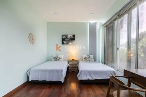 6 bedrooms Villa in Pecatu, Badung, Indonesia No. 12927 17