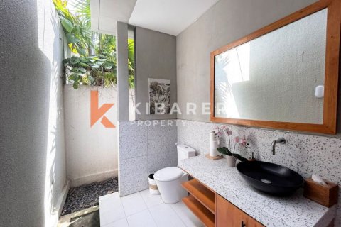 2 bedrooms Villa in Kuta, Badung, Indonesia No. 12926 6