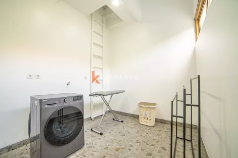 3 bedrooms Villa in Kerobokan, Badung, Indonesia No. 12924 21