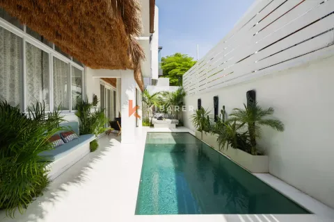 2 bedrooms Villa in Tibubeneng, Badung, Indonesia No. 12016 3