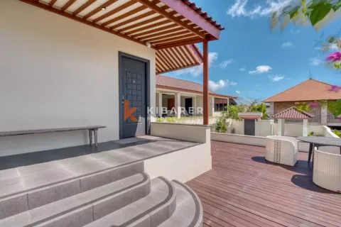 3 bedrooms Villa in Ungasan, Badung, Indonesia No. 12396 7