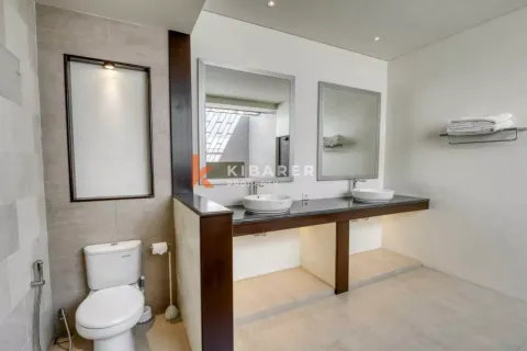3 bedrooms Villa in Ungasan, Badung, Indonesia No. 12396 19