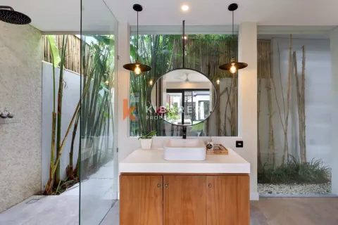 4 bedrooms Villa in Tibubeneng, Badung, Indonesia No. 12398 20