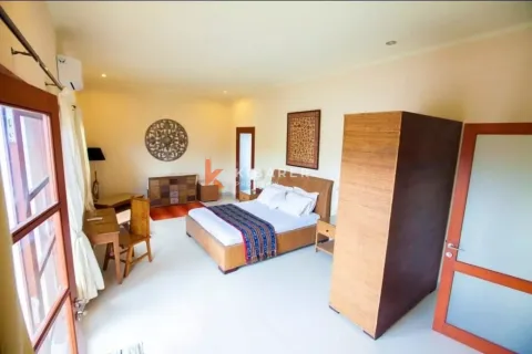 3 bedrooms Villa in Seminyak, Badung, Indonesia No. 12395 19