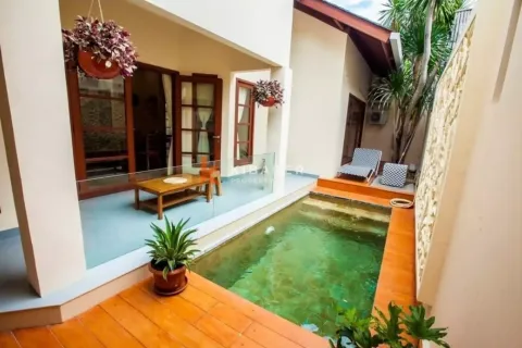 3 bedrooms Villa in Seminyak, Badung, Indonesia No. 12395