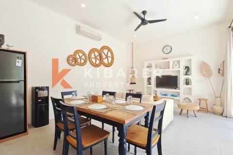 3 bedrooms Villa in Tibubeneng, Badung, Indonesia No. 12963 6