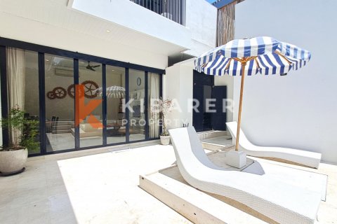 3 bedrooms Villa in Tibubeneng, Badung, Indonesia No. 12963 3