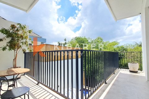3 bedrooms Villa in Tibubeneng, Badung, Indonesia No. 12963 20