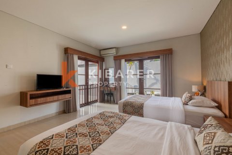 3 bedrooms Villa in Jimbaran, Badung, Indonesia No. 12961 26