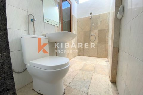 6 bedrooms Villa in Ungasan, Badung, Indonesia No. 12959 17