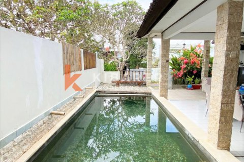 6 bedrooms Villa in Ungasan, Badung, Indonesia No. 12959 2