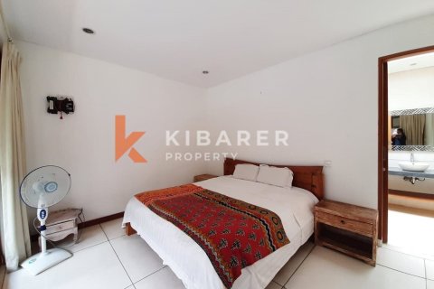 3 bedrooms Villa in Tibubeneng, Badung, Indonesia No. 12960 8
