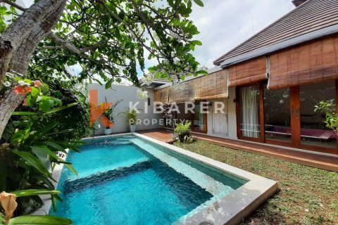 3 bedrooms Villa in Tibubeneng, Badung, Indonesia No. 12960 5