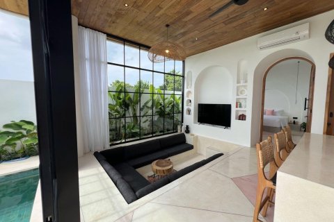 65m2 Villa in South Kuta, Badung, Indonesia No. 9674 4