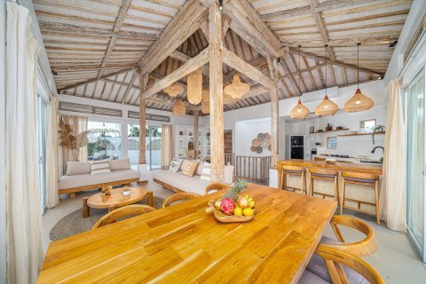 247m2 Villa in Kaba-Kaba, Kediri, Tabanan, Indonesia No. 9673 4