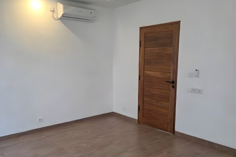 128m2 Villa in South Denpasar, Denpasar, Indonesia No. 9675 10