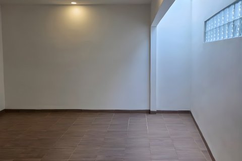 128m2 Villa in South Denpasar, Denpasar, Indonesia No. 9675 11