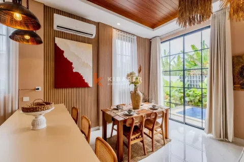 3 bedrooms Villa in Tibubeneng, Badung, Indonesia No. 11751