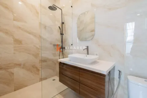 3 bedrooms Villa in Tibubeneng, Badung, Indonesia No. 11751 21