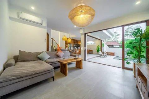 3 bedrooms Villa in Canggu, Badung, Indonesia No. 11745 3