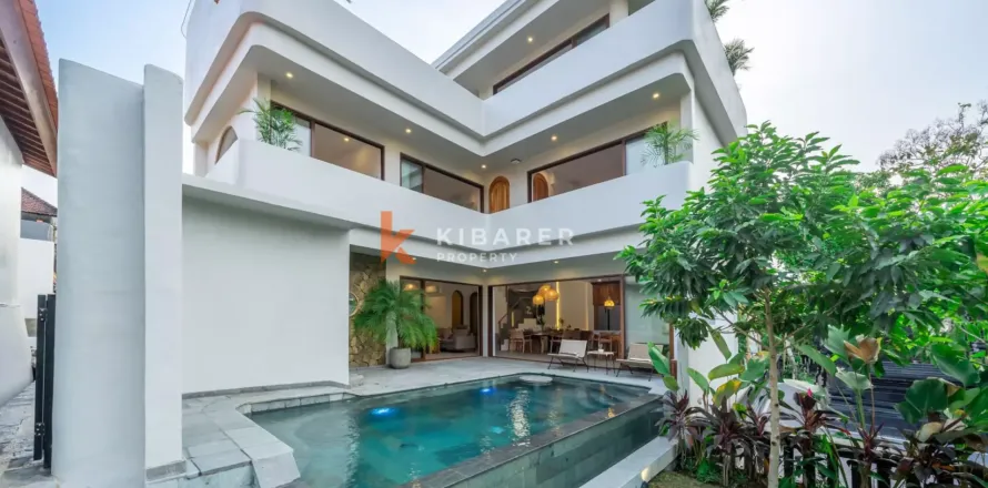 3 bedrooms Villa in Canggu, Badung, Indonesia No. 11745