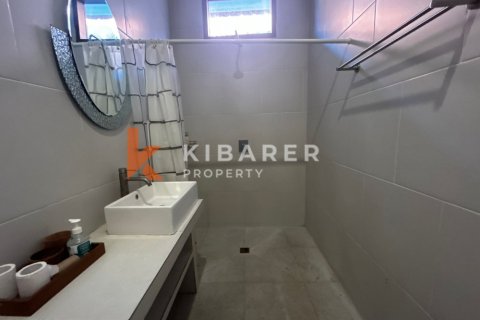 3 bedrooms Villa in Kerobokan, Badung, Indonesia No. 11750 10
