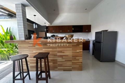 3 bedrooms Villa in Kerobokan, Badung, Indonesia No. 11750 6